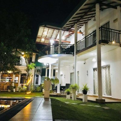 Lake View Resort is the best best holiday resort . Lake View Resort in pamunugama . Best resort near Negombo